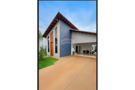 Casa com 3 Quartos à venda, 250m² no Jardim Italia, Tangará da Serra