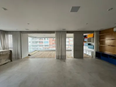 Apartamento com 3 Quartos à venda, 225m² no Cidade Monções, São Paulo