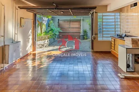 Sobrado com 4 Quartos para alugar, 390m² no Vila Paiva, São Paulo