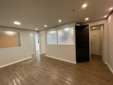 Sala Comercial com 3 Quartos à venda, 45m² no Itaim Bibi, São Paulo