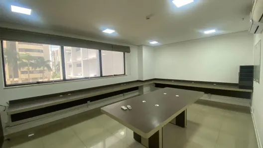 Sala Comercial para alugar, 34m² no Setor Oeste, Goiânia