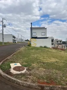Lote/Terreno à venda, 126m² no Universitário, Cascavel