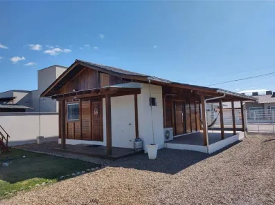 Casa com 3 Quartos à venda, 138m² no Escolinha, Guaramirim