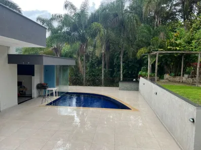 Casa com 3 Quartos à venda, 240m² no Residencial Montserrat, Betim