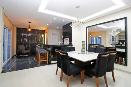 Casa de Condomínio com 3 Quartos à venda, 250m² no Sarandi, Porto Alegre