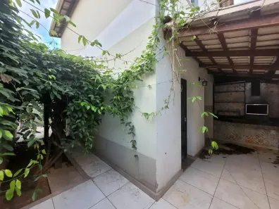 Casa de Condomínio com 2 Quartos para alugar, 150m² no Guarujá Mansões, Betim