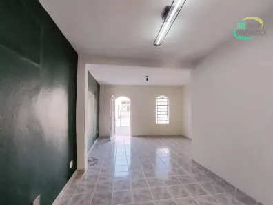 Casa com 2 Quartos para alugar, 97m² no Vila Aurocan, Campinas
