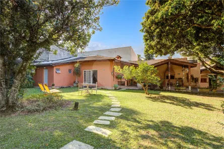 Casa com 3 Quartos à venda, 500m² no Chácara Monte Alegre, São Paulo