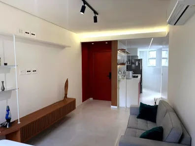 Apartamento com 2 Quartos para alugar, 70m² no Copacabana, Rio de Janeiro