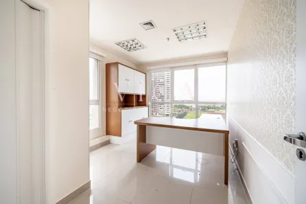 Sala Comercial para alugar, 63m² no Sítio Tamboré Alphaville, Barueri