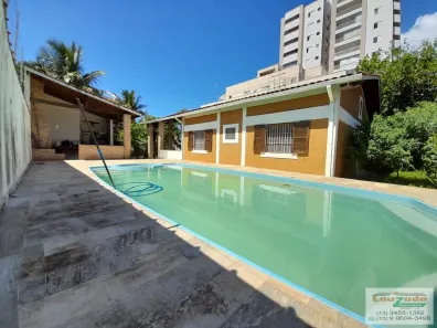 Casa com 2 Quartos à venda, 220m² no Centro, Peruíbe