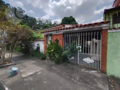 Casa com 3 Quartos à venda, 200m² no Santa Rosa, Niterói
