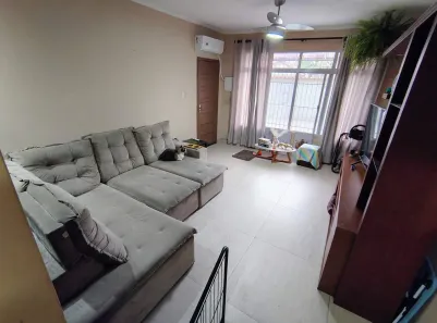 Casa com 2 Quartos à venda, 124m² no Parque Bitaru, São Vicente