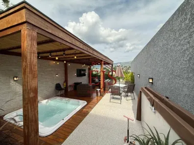 Sobrado com 3 Quartos à venda, 380m² no Jardim do Lago, Atibaia