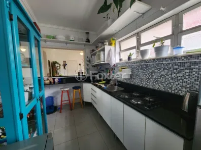 Apartamento com 2 Quartos à venda, 65m² no Bom Fim, Porto Alegre