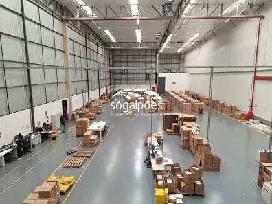 Galpão/Depósito/Armazém para alugar, 1700m² no Vila Cristina, Betim