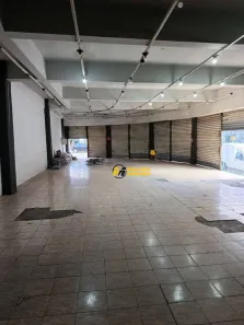 Ponto Comercial para alugar, 210m² no Centro, Osasco