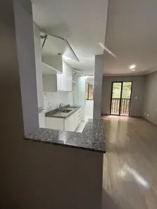 Apartamento com 2 Quartos para alugar, 59m² no Samambaia, Petrópolis