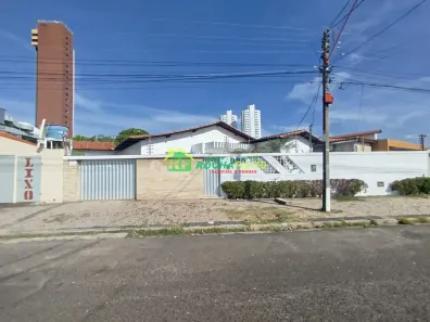 Casa com 3 Quartos para alugar, 100m² no São Cristóvão, Teresina