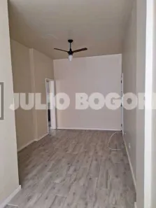 Apartamento com 2 Quartos à venda, 56m² no Copacabana, Rio de Janeiro