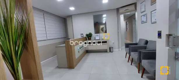 Sala Comercial à venda, 212m² no Centro, Florianópolis