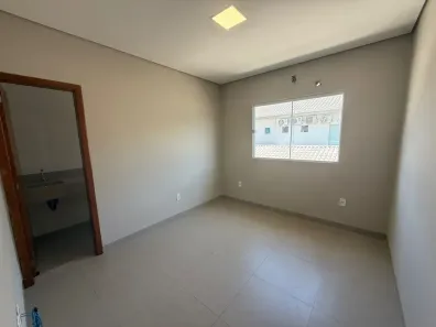 Sobrado com 3 Quartos à venda, 125m² no Pedrinhas, Porto Velho