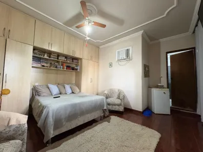 Casa com 3 Quartos à venda, 260m² no São Gotardo, Contagem