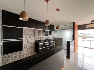 Apartamento com 2 Quartos para alugar, 91m² no Saguaçu, Joinville