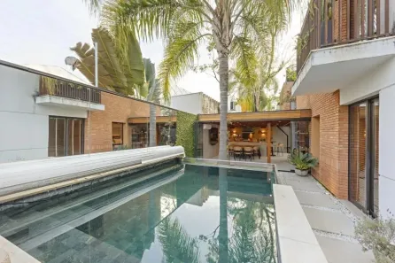 Casa de Condomínio com 3 Quartos para alugar, 450m² no Jardim Paulistano, São Paulo