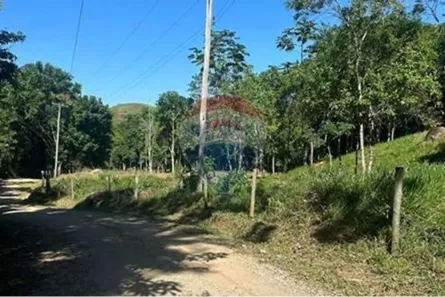 Lote/Terreno à venda, 1452m² no Centro, Macaé