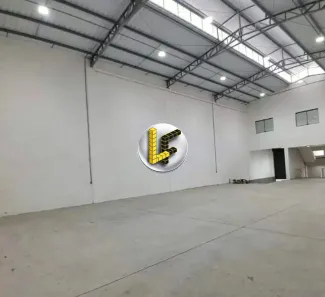 Galpão/Depósito/Armazém com 4 Quartos para alugar, 538m² no Jardim São Caetano, São Caetano do Sul