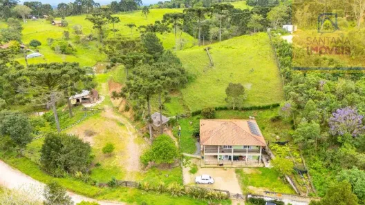 Fazenda/Sítio com 4 Quartos à venda, 210m² no Salgadinho, Campo Largo