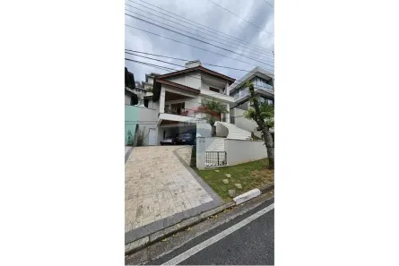 Casa de Condomínio com 3 Quartos à venda, 268m² no Arujá 5, Arujá