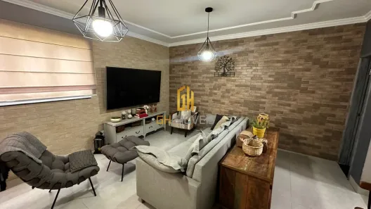 Sobrado com 3 Quartos à venda, 223m² no Jardim Santo Antônio, Goiânia