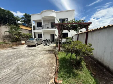 Casa com 4 Quartos à venda, 250m² no Europa, Contagem