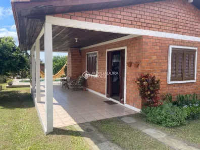 Casa de Condomínio com 2 Quartos à venda, 102m² no Rincão Gaudério (Águas Claras), Viamão