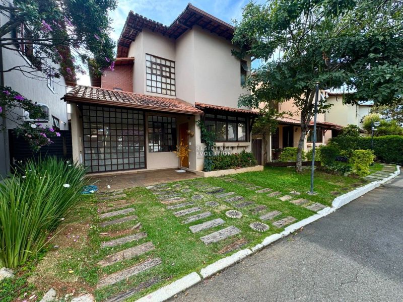 Casa em condomínio com 3 quartos — Santa Amélia, Belo Horizonte