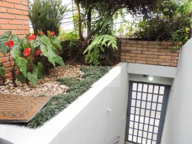 Ponto Comercial para alugar, 240m² no Vila Bastos, Santo André
