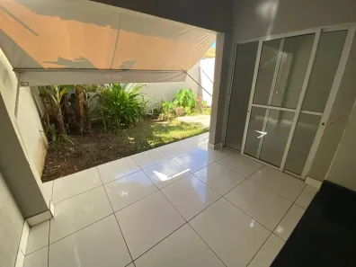 Casa de Condomínio com 2 Quartos à venda, 75m² no Petrópolis, Várzea Grande