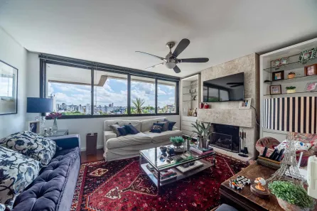 Apartamento com 3 Quartos à venda, 150m² no Mont Serrat, Porto Alegre