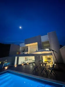 Casa com 5 Quartos à venda, 500m² no Paraíso, Ponte Nova