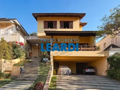 Casa de Condomínio com 4 Quartos à venda, 325m² no Alphaville, Santana de Parnaíba