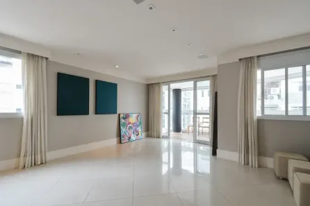 Apartamento com 3 Quartos à venda, 130m² no Vila Uberabinha, São Paulo