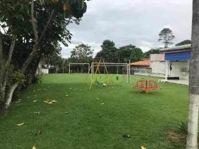 Fazenda/Sítio com 2 Quartos à venda, 264m² no Monte Carlo, Americana