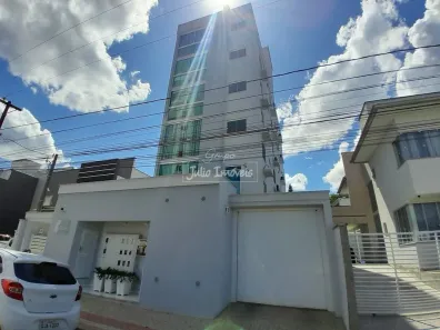 Apartamento com 2 Quartos para alugar, 90m² no São Luiz, Brusque