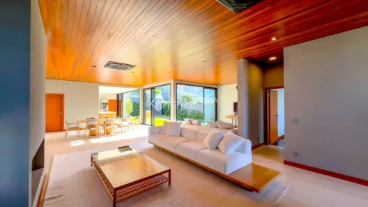 Casa com 4 Quartos à venda, 607m² no Lagoa da Conceição, Florianópolis
