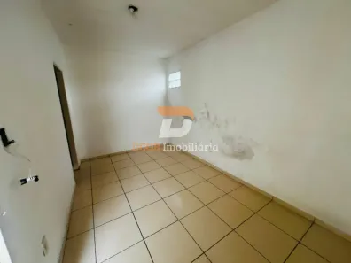 Casa com 1 Quarto para alugar, 45m² no Centro, Diadema
