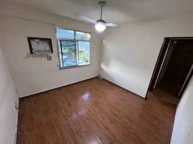 Apartamento com 2 Quartos para alugar, 45m² no Taquara, Rio de Janeiro