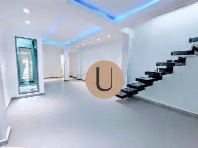 Sobrado com 3 Quartos à venda, 180m² no Chácara Japonesa, São Paulo