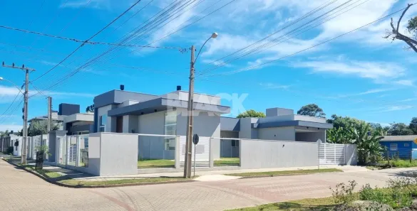 Casa com 4 Quartos à venda, 200m² no Passo de Torres, Passo de Torres